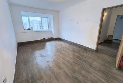 Apartament cu 2 camere decomandat în Baba Novac - 2