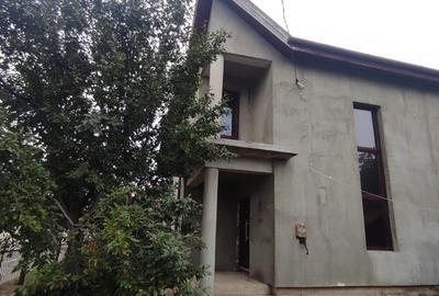 Casă cu 4 camere în Central - 7