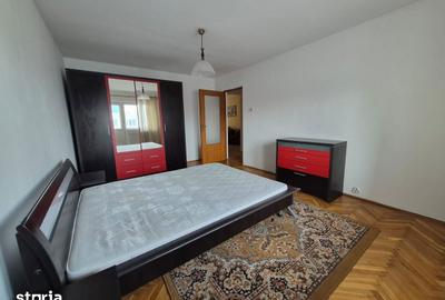 Apartament cu 3 camere în Tractorul - 4
