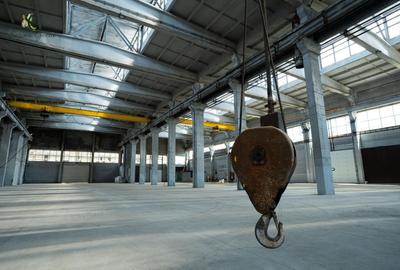 Spațiu industrial, de 3,458 mp, în Central - 9