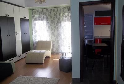 Garsonieră semidecomandată, mobilată în Girocului - 2