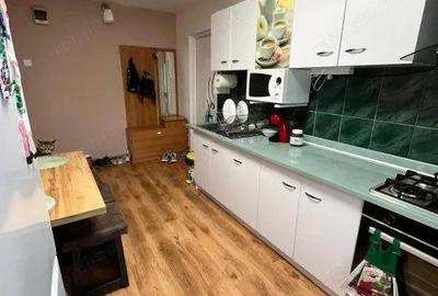 Apartament 2 camere + balcon, zona Piata Verde - 3