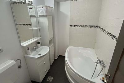 Apartament cu 3 camere decomandat în Nord - 8