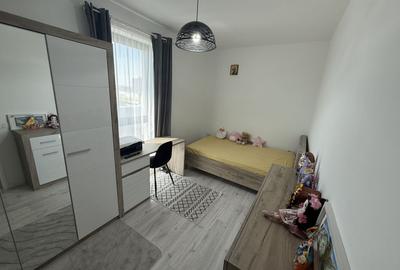 Apartament cu 3 camere decomandat, mobilat în Palazu Mare - 3