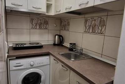 Garsonieră decomandată, mobilată în Țiglina 1 - 4