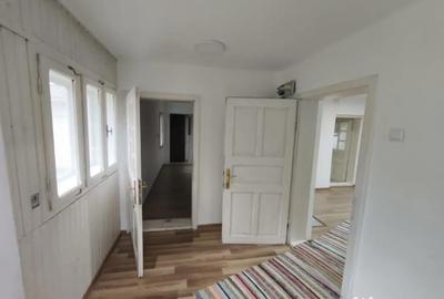 Casă cu 2 camere cu Teren 3000 Mp în Pădureni - 4