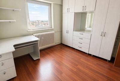 Apartament cu 4 camere decomandat, mobilat în Dacia - 15