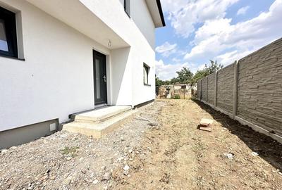 Duplex 3 camere, perete dublu, 77 mp utili, pozitie excelenta- Sanandrei - 11