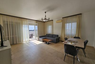 Apartament cu 3 camere decomandat în UTA - 2