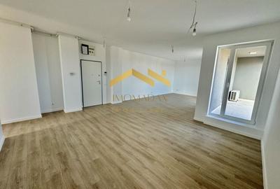 Apartament cu 3 camere în Aradului