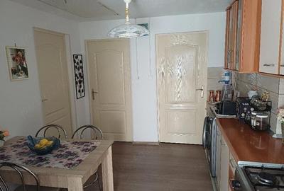 Casă cu 2 camere cu Teren 70 Mp în Central - 8