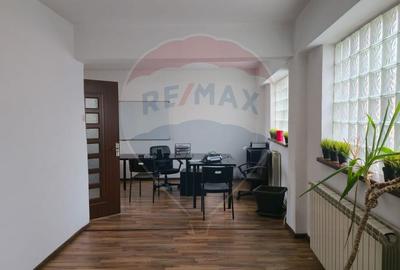 Birou, de 73 mp, în Giulești - 2