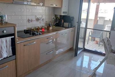 Apartament la vila, Sebe? - 3