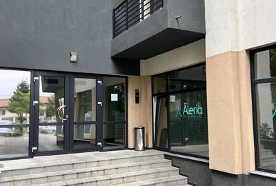 Spațiu comercial, de 43 mp, în Central - 3