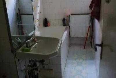 Apartament cu 3 camere spatios decomandat zona Sagului - 14