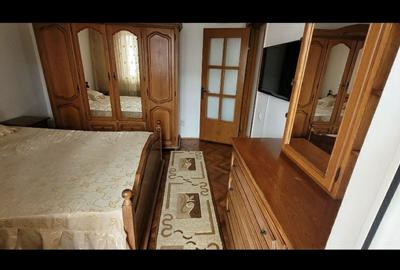 Apartament cu 3 camere decomandat în Dacia - 1