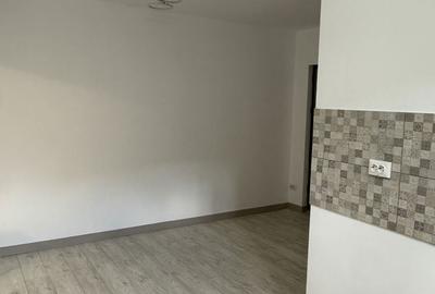 Garsonieră decomandată în Dărmănești - 5