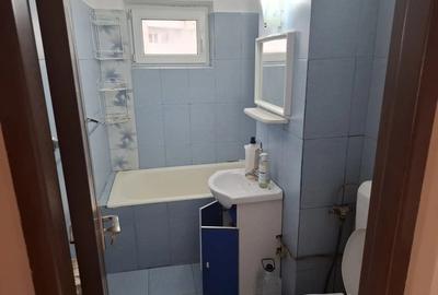 Vand apartament 2 camere - 1