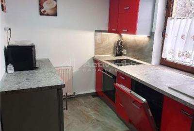 Casă cu 6 camere cu Teren 350 Mp în Central - 2