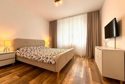 Apartament cu 2 camere, mobilat în Tractorul