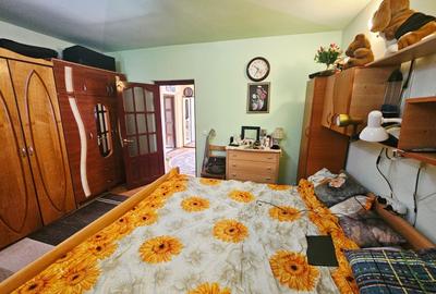 Casă spațioasă cu 9 camere în Strejnicu – pentru locuință, birouri - 45