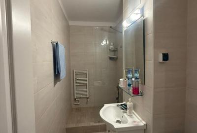 Ap 1 cam spatios, cu balcon, mobilat modern, zona Kaufland Manastur - 4