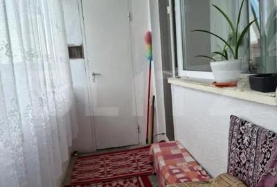 Apartament cu 3 camere semidecomandat, mobilat în Central - 2