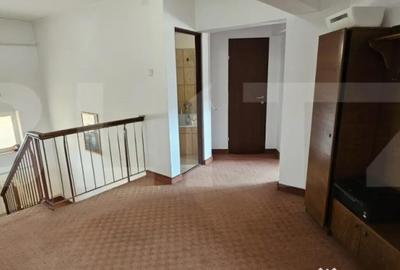 Apartament cu 5 camere decomandat în Trident - 7