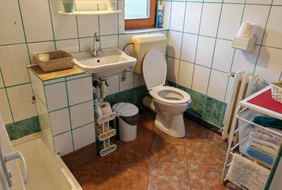 Casa 5 camere pozitie deosebita RASNOV - 25