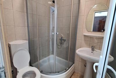 Garsonieră decomandată în Micro 21 - 3