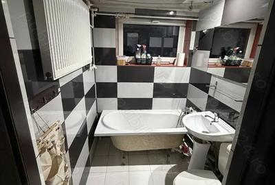 Apartament cu 3 camere decomandat în Berceni - 3