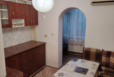 Apartament cu 3 camere decomandat în Chișoda - 9