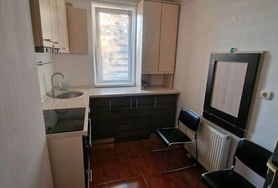 Apartament cu 2 camere decomandat în Central - 4
