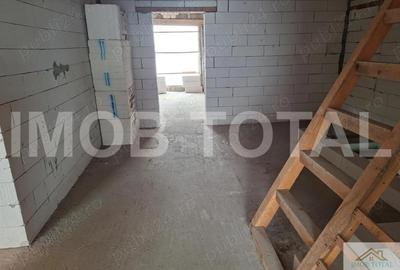 Casă în Periferie - 8