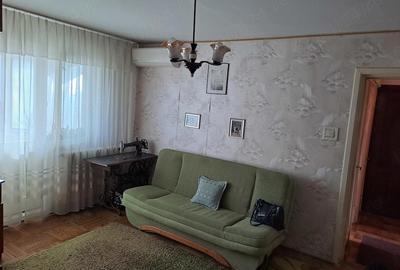 Apartament cu 2 camere semidecomandat în Craiovița Nouă - 2
