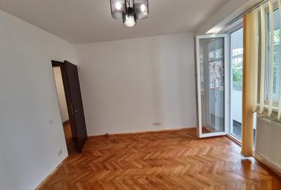 Apartament 4 cam, prima inchiriere, renovat, bucatarie mobilata si utilata - 14