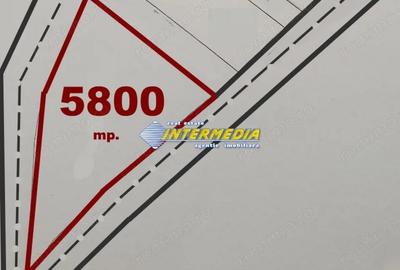 Teren de 5800 mp, în Central - 1