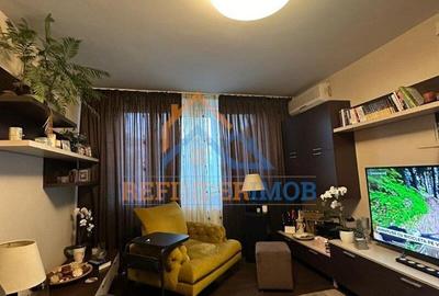 Apartament de vanzare 3 camere zona Giurgiului - 1