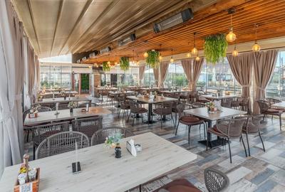 Afacere la cheie - Restaurant si Sala Evenimente in Baile Felix - 14