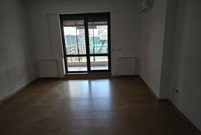 Apartament 3 camere - 2