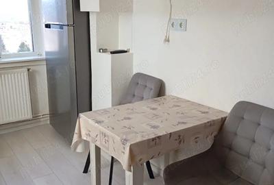 Garsonieră decomandată în Central - 3