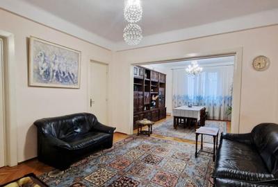 Apartament 3 camere Universitate-Calderon, etaj 2, 93mp - 2