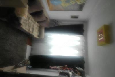 Apartament cu 3 camere semidecomandat în Central - 5