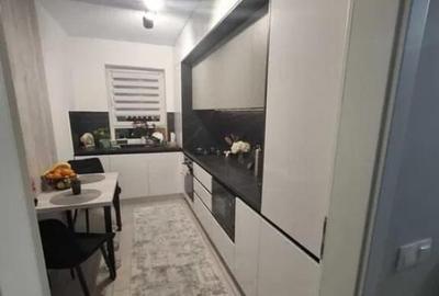 Apartament cu 2 camere, decomandat zona Avantgarden - 1