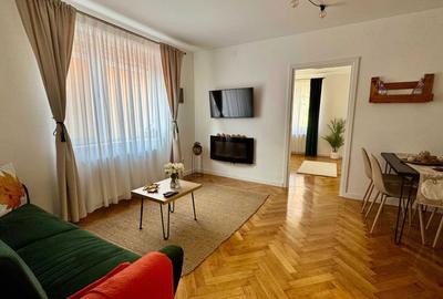Apartament cu 2 camere semidecomandat în Centrul Istoric - 1