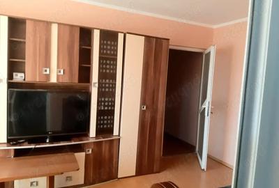 Proprietar vand apartament 2 camere pret 85000 euro - 9