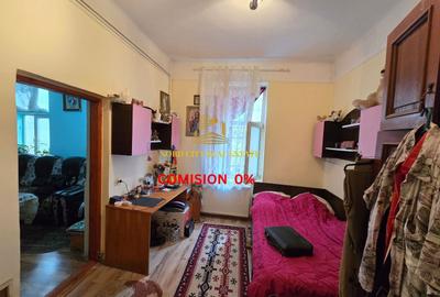 Apartament cu 3 camere semidecomandat în Universitate - 12