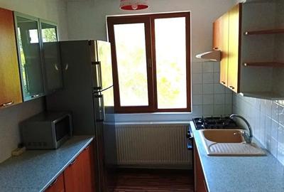 Apartament cu 2 camere semidecomandat în Micro 19 - 3