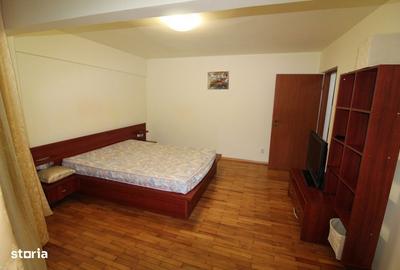 Apartament cu 4 camere în Rișca - 3