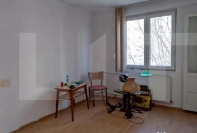 Apartament cu 3 camere decomandat în Giurgiului - 1